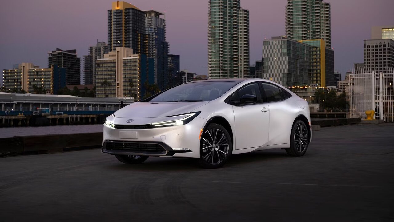 خودروهایی که از زشتی به زیبایی رسیدند /عکس