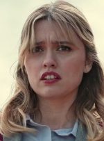 تهدید بازیگر معروف به مرگ برای مخالفت با جنگ تهدید بازیگر معروف به مرگ برای مخالفت با جنگ