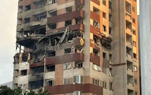 تهرانی‌ها برای بازسازی ساختمان‌های آسیب‌دیده در جنگ به کجا مراجعه کنند؟