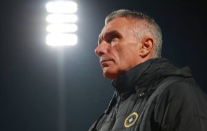 پاتریس کارترون رسما سرمربی امصلال شد