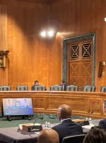 پانلیست ها در دادرسی بانکی سنا در ساختار بازار رمزنگاری خواستار تنظیم مقررات ASAP هستند