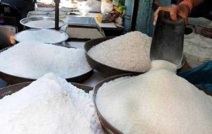 کمبودی در بازار شکر وجود ندارد/ قیمت جدید شکر را ببینید