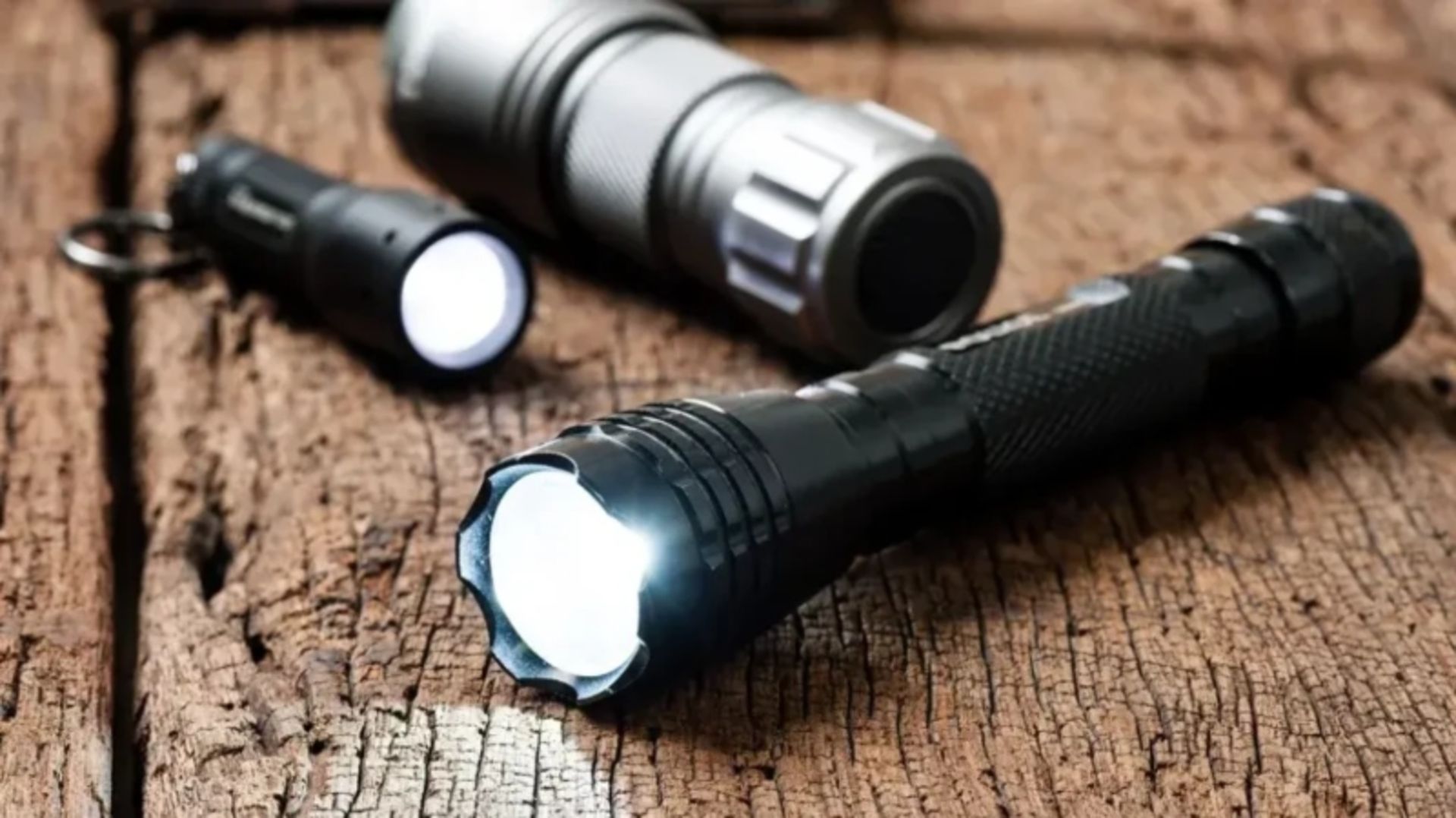 چراغ قوه برای مواقع اضطراری