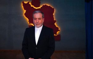 چراغ سبز عراقچی برای مذاکره