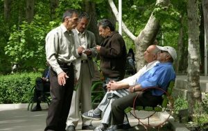  معوقات فروردین بازنشستگان کارگری کی واریز می‌شود؟