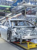 زیان انباشته خودروسازان از ۳۰۵ هزار میلیارد تومان عبور کرد!