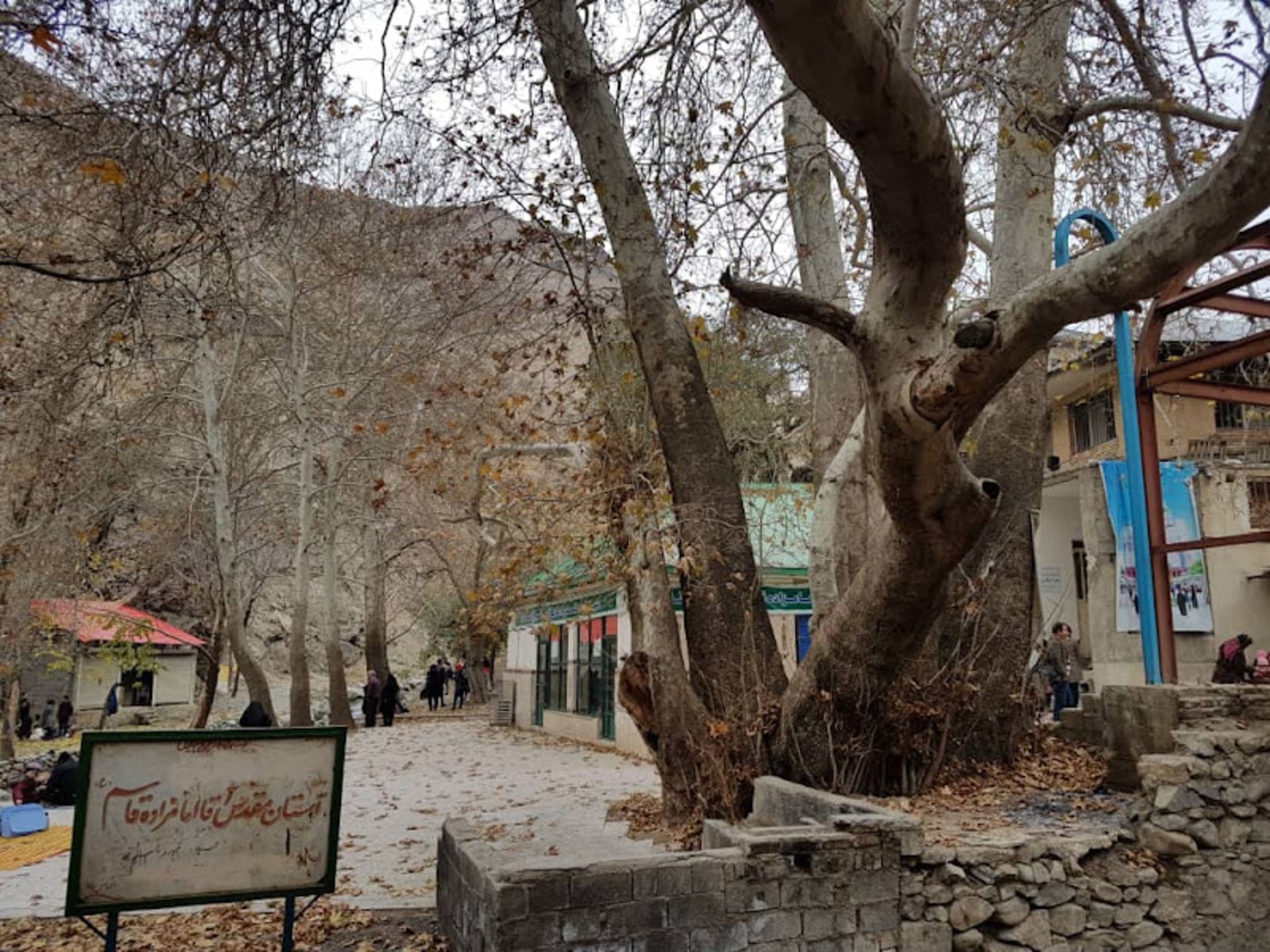 آستان مقدس امامزاده قاسم در روستای سنگان