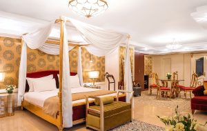 ۱۰ تا از بهترین هتل های تهران برای اقامت لوکس + آدرس و شماره