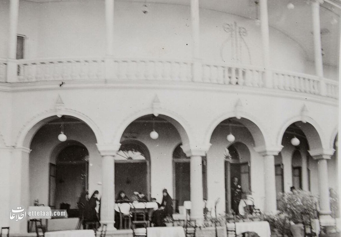 منوی مهم‌ترین کافه تهران در سال ۱۳۱۴ را ببینید!/ قیمت جالب بستنی و قهوه و چای