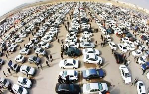 یک بام دو هوا در واردات خودرو