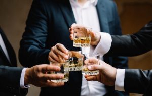 بیت کوین زیر 115 کیلو دلار کاهش می یابد و موسسات DIP را خریداری می کنند