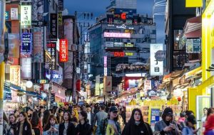 قدرت نرم کره‌جنوبی؛ پیروزی بدون جنگ / وقتی بی‌تی‌اس و کی‌دراماها دنیا را تسخیر کردند