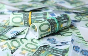 اقتصاد لاغری اتحادیه اروپا با کاهش متوسط رشد از تنش های تجاری ایالات متحده روبرو است