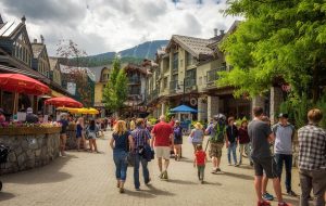 با وجود پیشرفت در برنامه های مجوز مطالعه ، عقب مانده IRCC دوباره افزایش می یابد