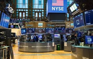 بورس وال استریت افت کرد