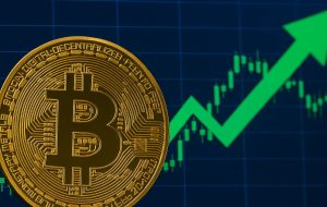 بیت کوین با 112،000 دلار در همه زمان های جدید به بالا برخورد می کند زیرا شرکتها مبلغ رکورد BTC را خریداری می کنند