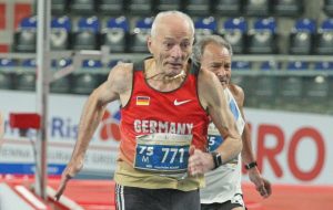 دونده ۸۱ ساله آلمانی در پی رکورد جهانی ۲۰۰ متر سرعت
