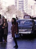 سفر به تهران قدیم؛ حال و هوای خیابان تخت‌جمشید و تیپ مردم در دهه ۵۰