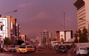 سفر به تهران قدیم؛ هتل اینترکنتیننتال و منظره قله دماوند در خیابان فاطمی!