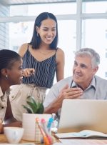 مهاجران در کانادا چقدر می کنند؟