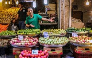 چرا میوه تابستان امسال ارزان نمی‌شود؟