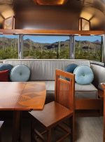 کوچ دائم در لوکس‌ترین کاروان دنیا؛ خانه‌ متحرک با طراحی بنیاد رایت