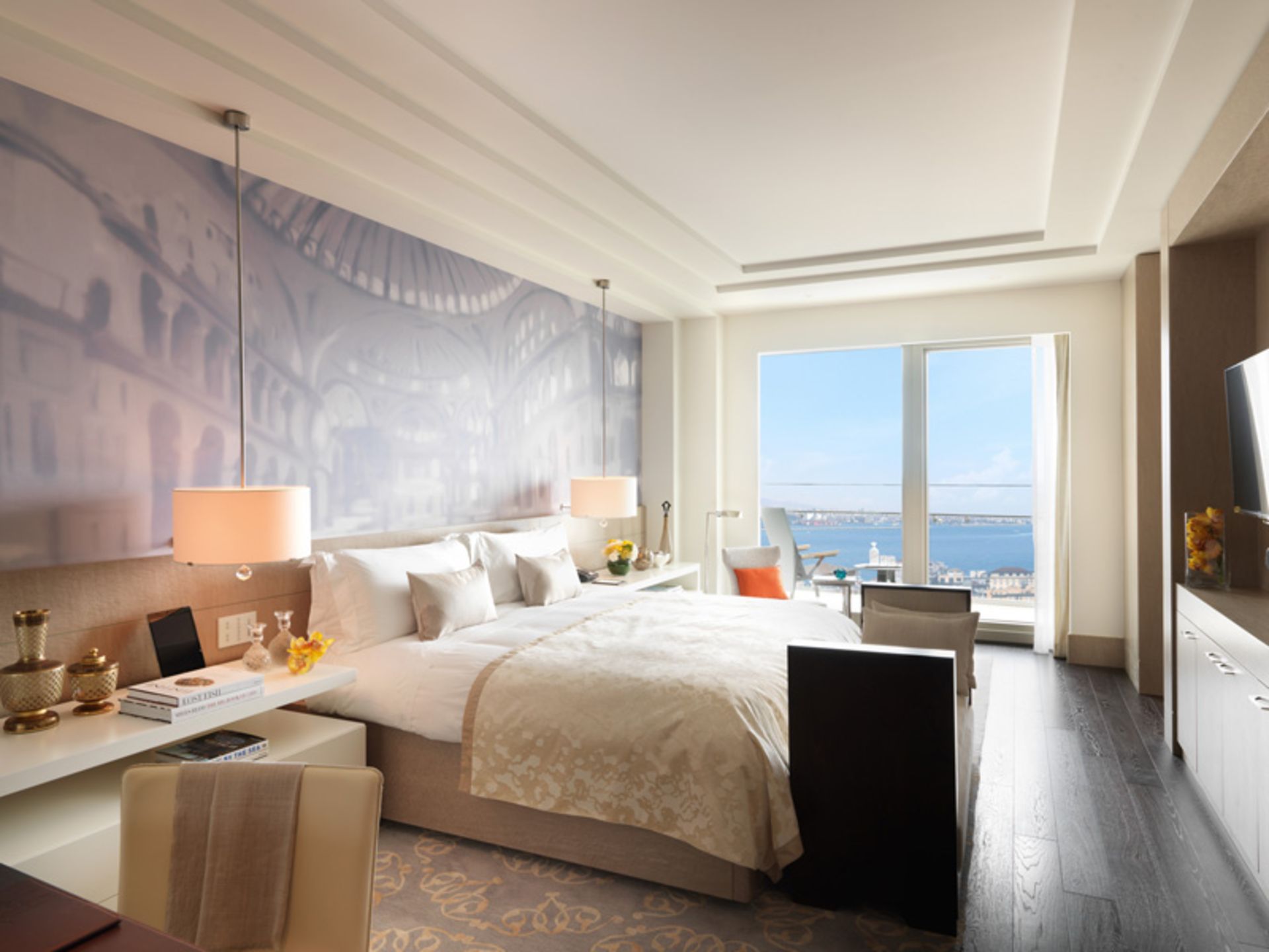 اتاق هتل رافلز با چشم انداز تنگه بسفر