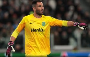 عکس| گلر رئال مادرید در تونل وحشت استقلالی‌ها