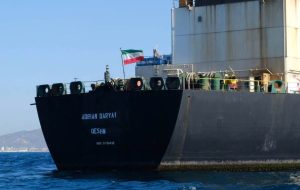 تحریم‌های آمریکا جریان نفت ایران به چین را مختل کرد