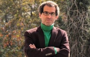 مرگ مغزی متن خبرنگار؛ درنگی در نگاه ابوالفضل فاتح