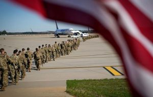 حرکت مشکوک آمریکا در خلیج فارس/ لشکرکشی نظامی آغاز شد