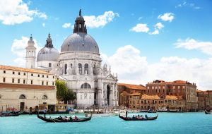 شهرهایی که دیگر برای مردم نیستند؛ از رم تا بارسلون زیر فشار گردشگری