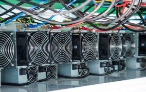 کشف ۹ دستگاه ماینر غیرمجاز در یک آپارتمان!