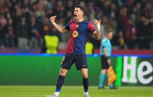 عکس| کیک تولد ستاره بارسلونا؛ معادله را حل کن! عکس| کیک تولد ستاره بارسلونا؛ معادله را حل کن!