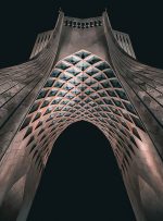 سفر در شاهکارهای معماری؛ از دیوار سرخ تا برج آزادی