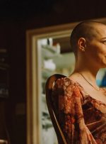 ببینید| آیا اما استون در «بوگونیا» یک بیگانه است؟+ تریلر ببینید| آیا اما استون در «بوگونیا» یک بیگانه است؟+ تریلر