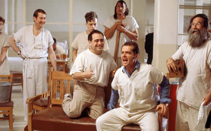 فیلم دیوانه از قفس پرید