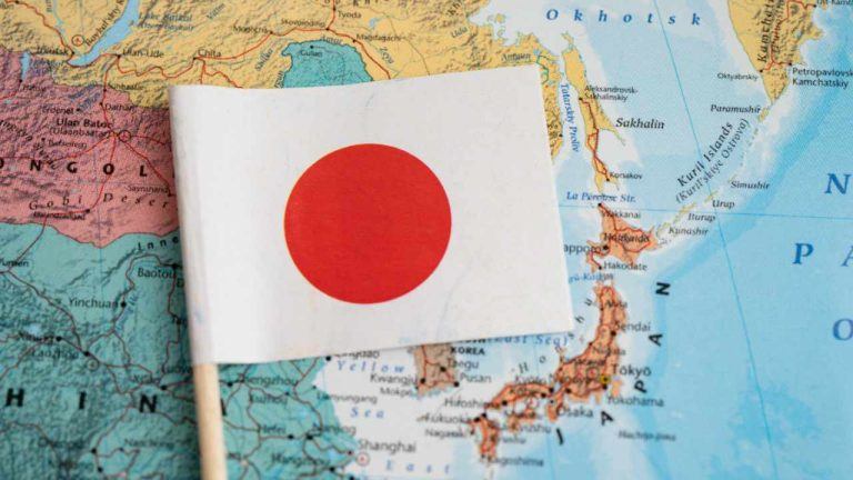 رئیس امور مالی ژاپن می بیند که رمزنگاری نقش معنی داری در استراتژی سرمایه گذاری دارد