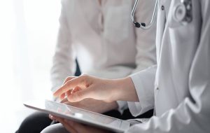 سؤالات متداول در مورد معاینات پزشکی هنگام درخواست PR از طریق ورود صریح