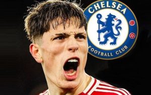 ستاره قرمزها به آبی‌های پایتخت پیوست