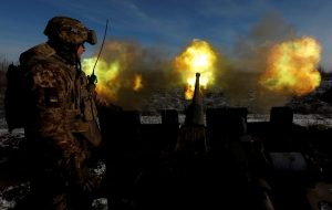 سناتور گراهام مدعی شد: مسلح کردن اوکراین از جنگ‌جهانی سوم جلوگیری می‌کند!