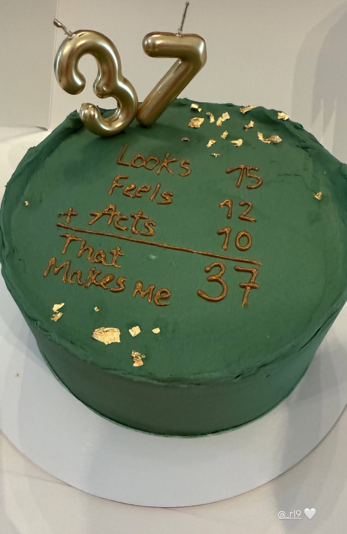 عکس| کیک تولد ستاره بارسلونا؛ معادله را حل کن!