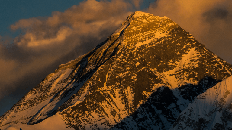 قله ها و مشکلات: 10 دارایی برتر رمزنگاری بین ارتفاعات تازه و پایین ترین سطح قدیمی تقسیم می شود