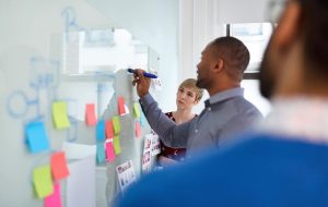 چه مدت می توانم از طریق TFWP روی مجوز کار مبتنی بر LMIA کار کنم؟