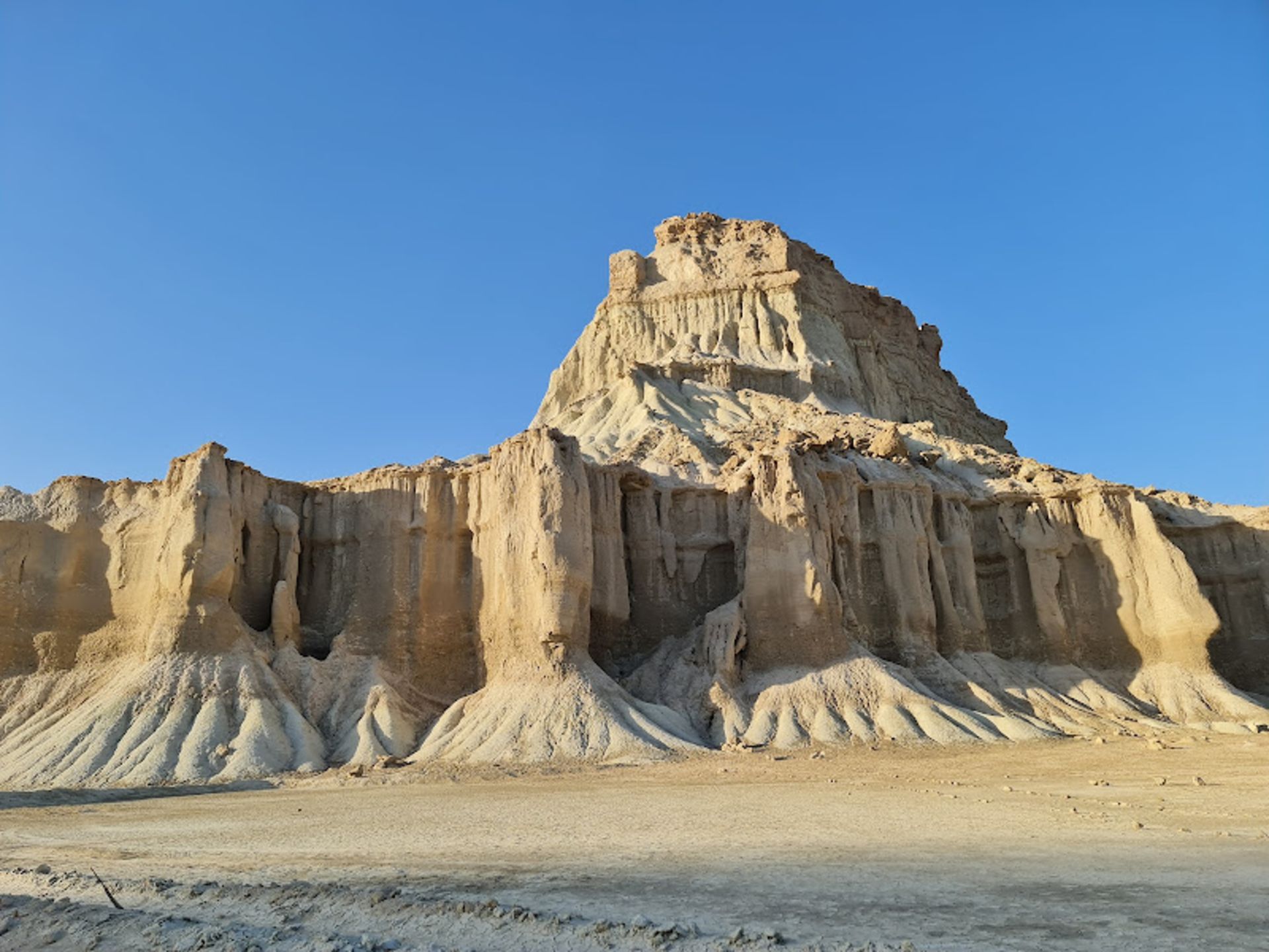 صخره های جذاب دره تندیس ها 