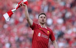 عکس |‌ اقدام زیبای ستاره پرتغالی به یاد ژوتا