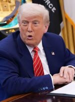 عکس | ترامپ دوباره در فینال یک مسابقه ورزشی