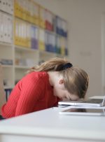 اهمال کاری شغلی؛ دلایل و راه حل‌ها