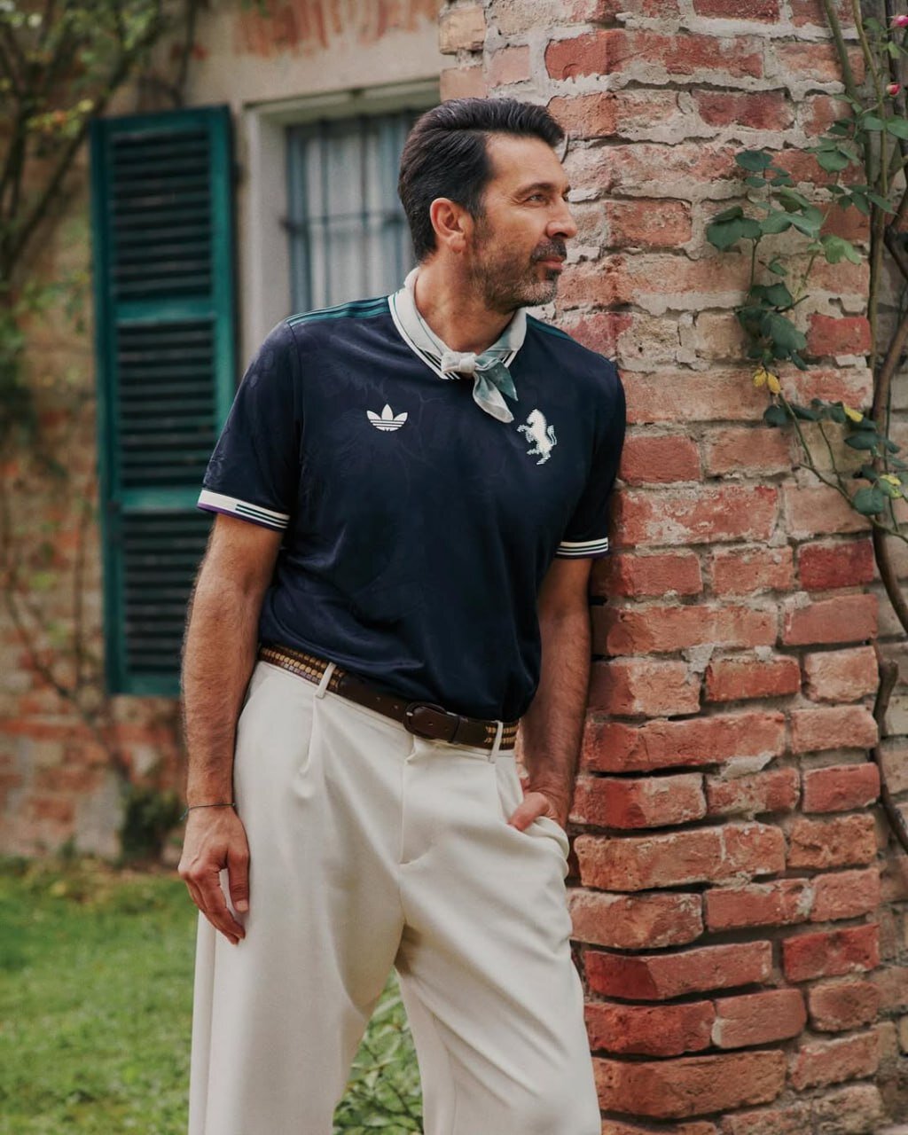 عکس | پیراهن جذاب یوونتوس با طرحی متفاوت