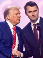 فوری/ چارلی کرک ترور شد + فیلم (حاوی صحنه خشونت آمیز) فوری/ چارلی کرک ترور شد + فیلم (حاوی صحنه خشونت آمیز)